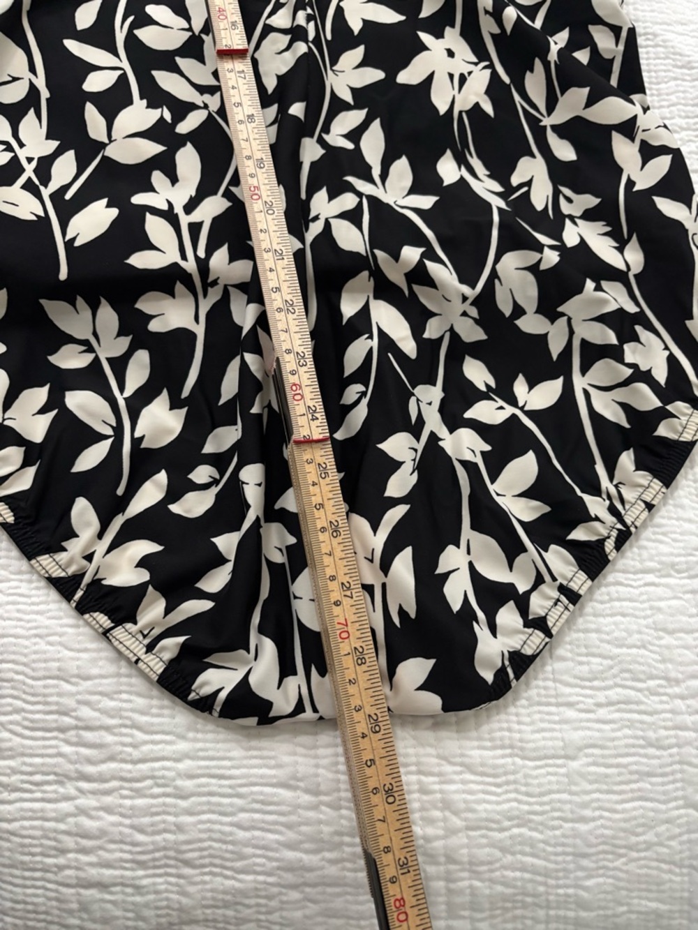 Miraclesuit Black One-Piece with Cream Leaf Print Size 16W - Picture 7 of 8